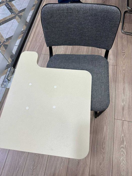 Стул Сильвия с откидной  партой