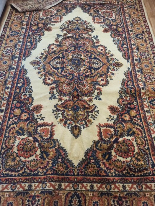 Продам ковер шерстяной