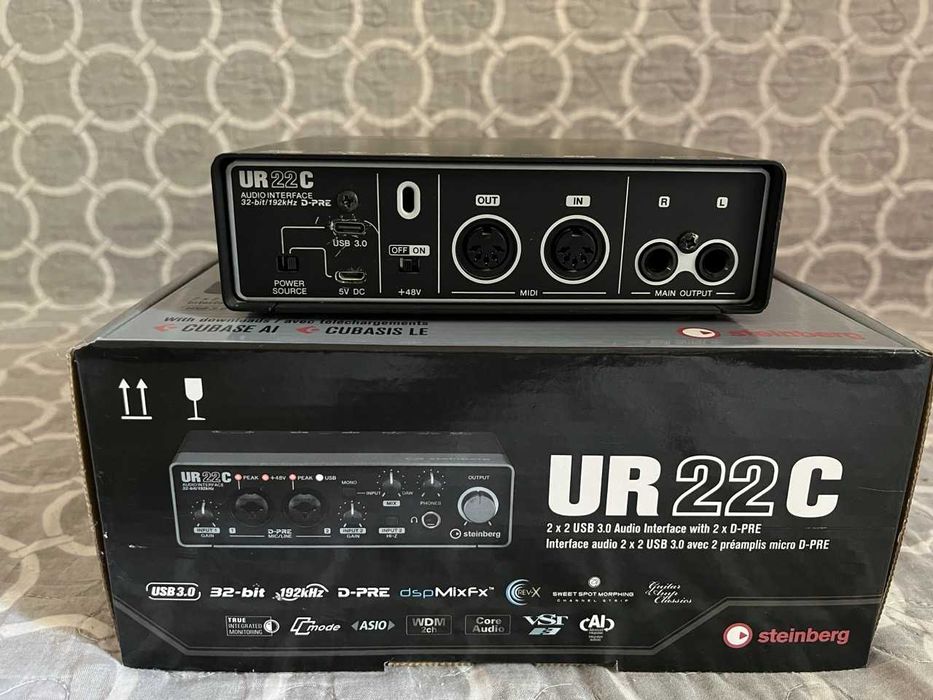 Аудио интерфейс Steinberg UR22C