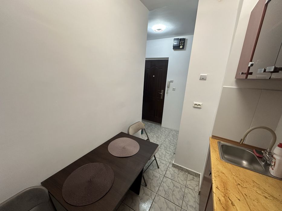 Chirie garsoniera tip D, Oradea, strada Sf. Apostol Andrei 42