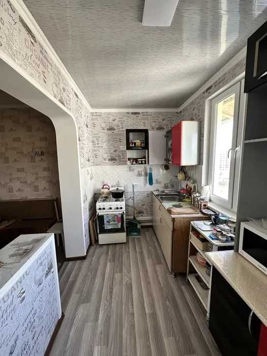 Продается 4х комнатная квартира, Район Сергели 7, №300-школа, 0837