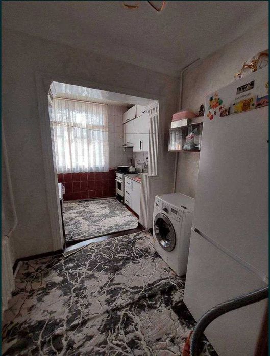 3комнатная квартира По доступный ценой! 70м2 1этаж