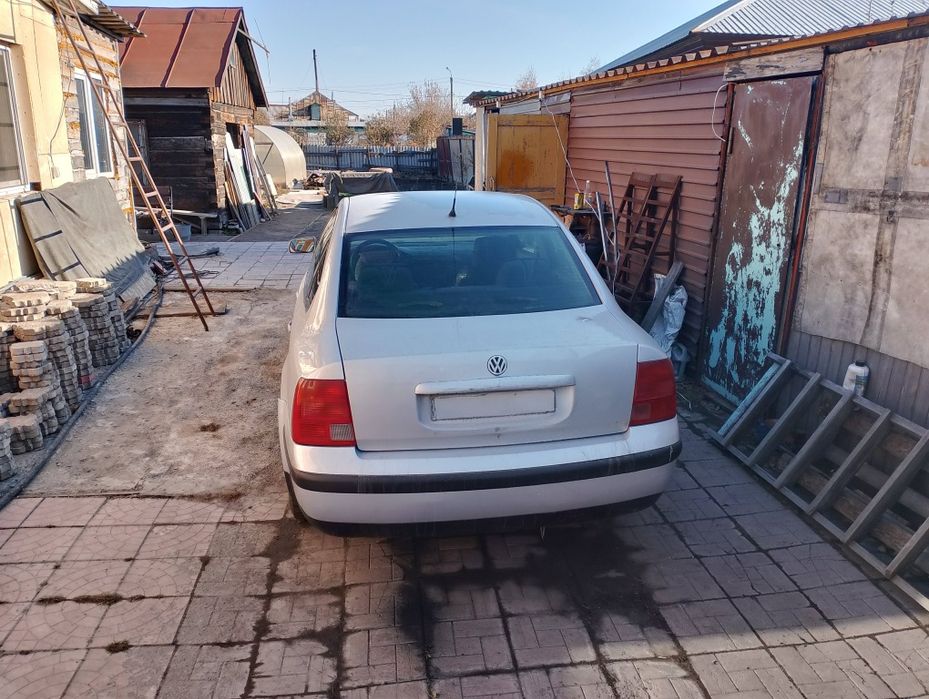 Пассат б5 1.6...