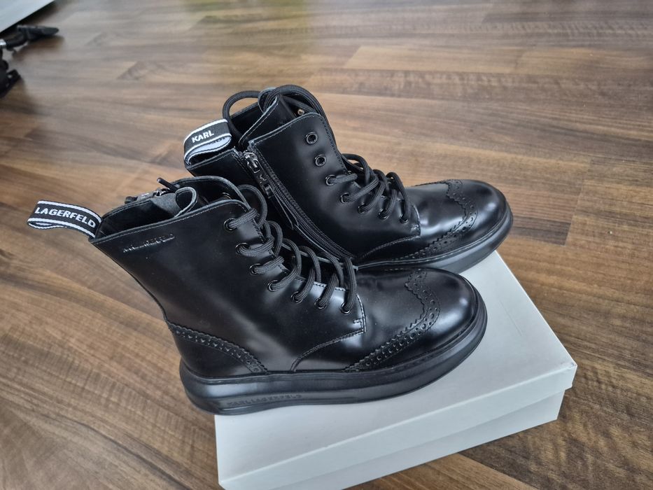 Ghete dama Karl Lagelrfeld