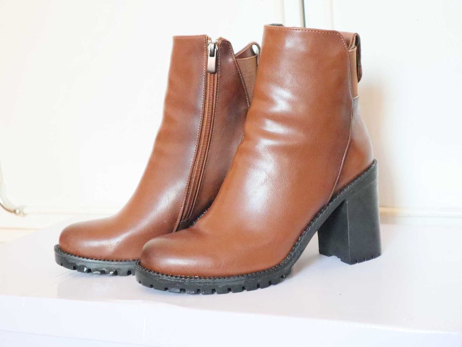 Кафяви боти, размер 38, изкуствена кожа