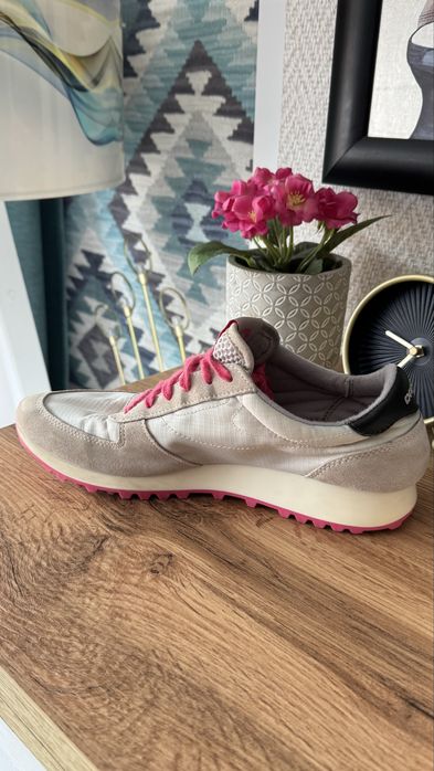 Дамски маратонки Diesel номер 38