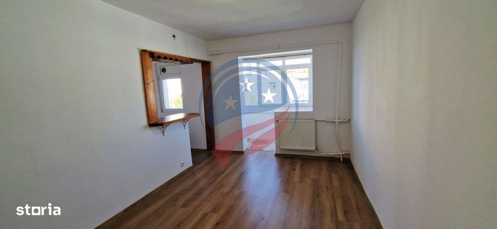 Aparament de vanzare in zona Craiovita langa Scoala Mihai Viteazul