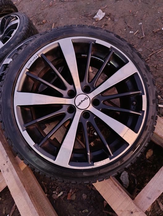 Vând jante R18 + anvelope
