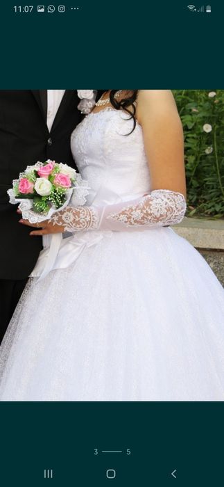 Свадебное платье