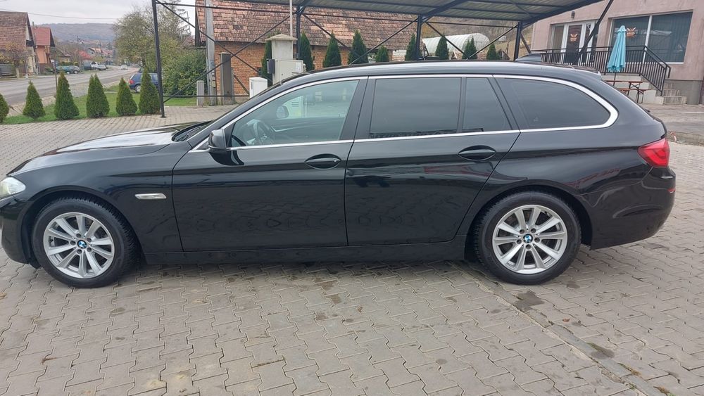 BMW Seria 5 2011 — imagine 2