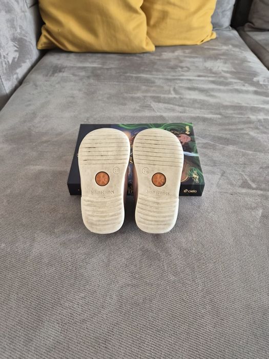 Обувки Biomechanics 20 номер