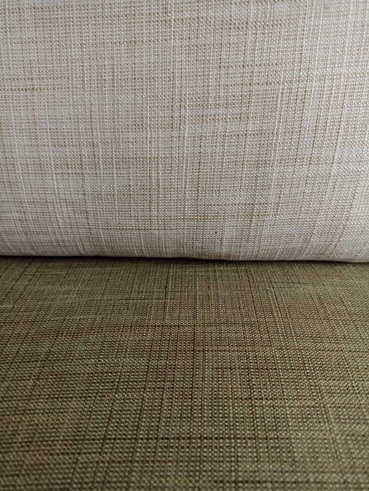 Ъглов диван с лежанка. Изключително здрав и много добре запазен!