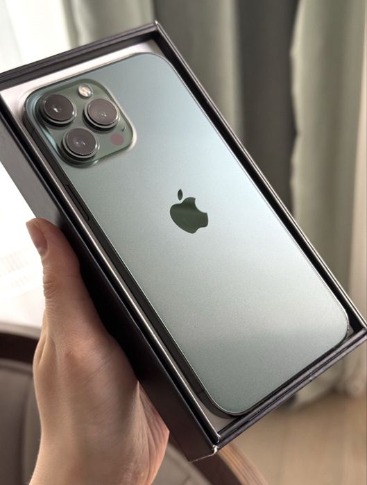Продам iPhone 13 Pro Max 256 gb