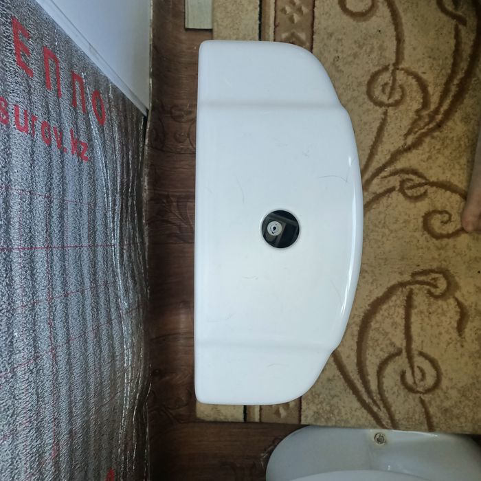 Продам унитаз в хорошем качестве