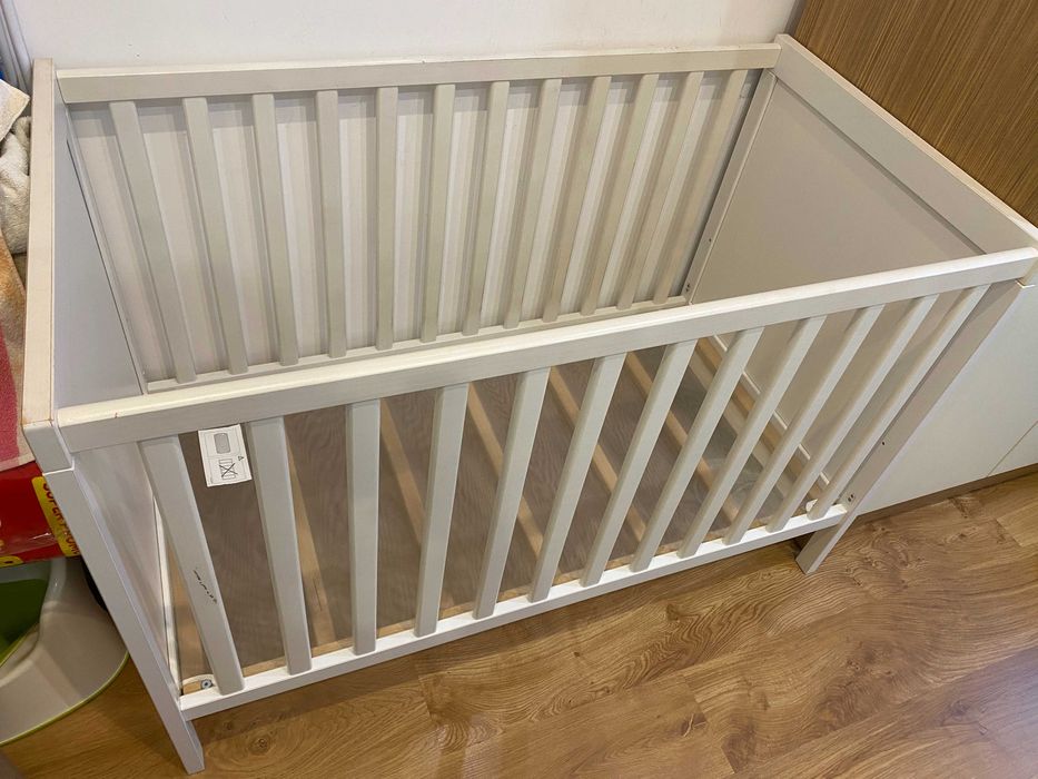 Бебешко креватче - Ikea sundvik