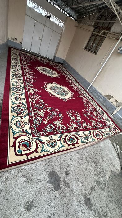 Gilam sotiladi arzon narxda