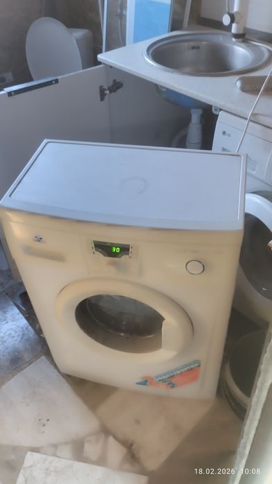 Продам стиральную машинку автомат