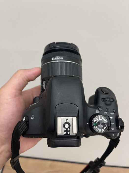 Canon 800d продам