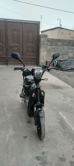 Продам электро мопед ск8