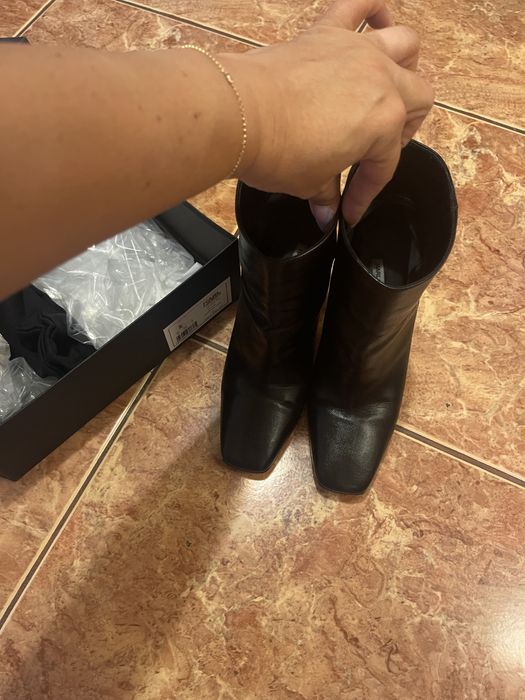 Ghete Karl Lagerfeld