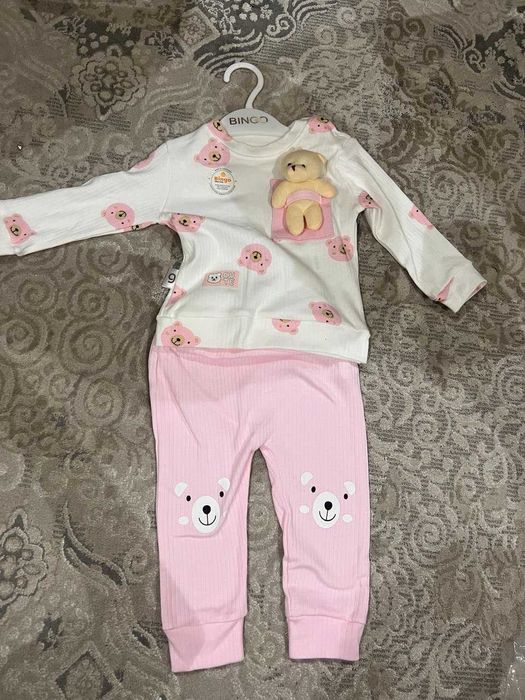 Одежда для мальчиков и девочек. Двойка