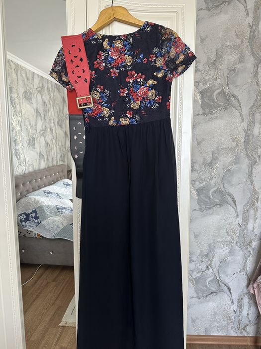 Продам вечерние платья