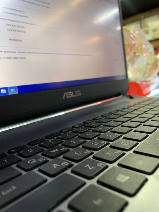 Ноутбук Асус, Microsoft corp.