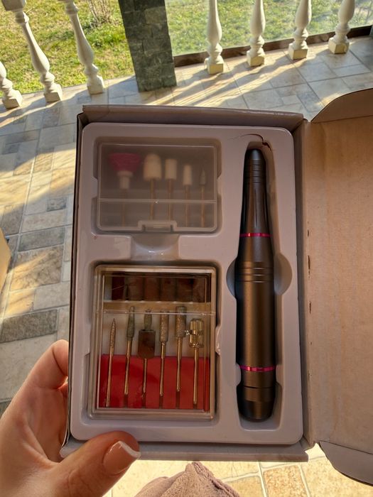 Електрическа пила за нокти