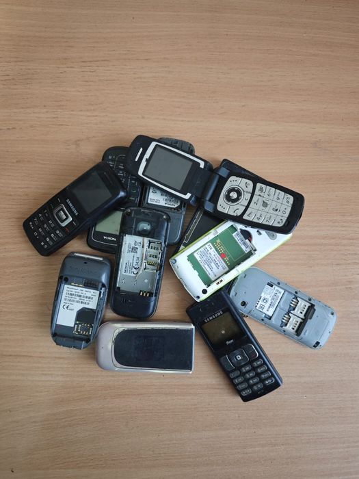 Принимаем Радиодетали Платы Микросхемы