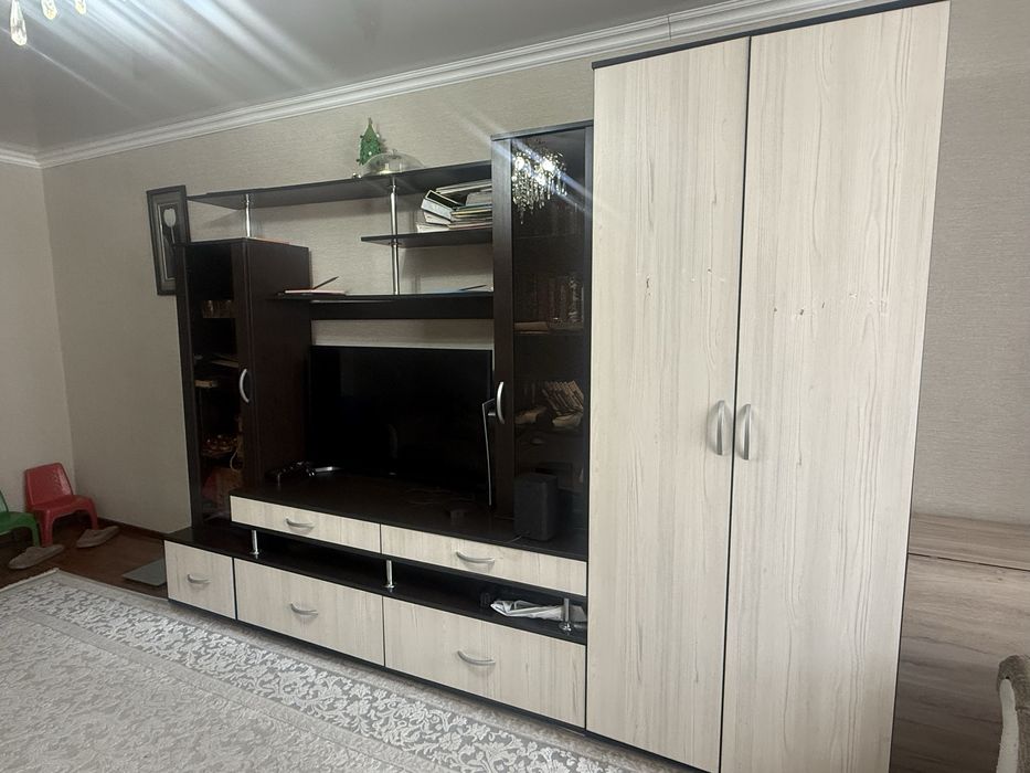 Продаю стенку для зала