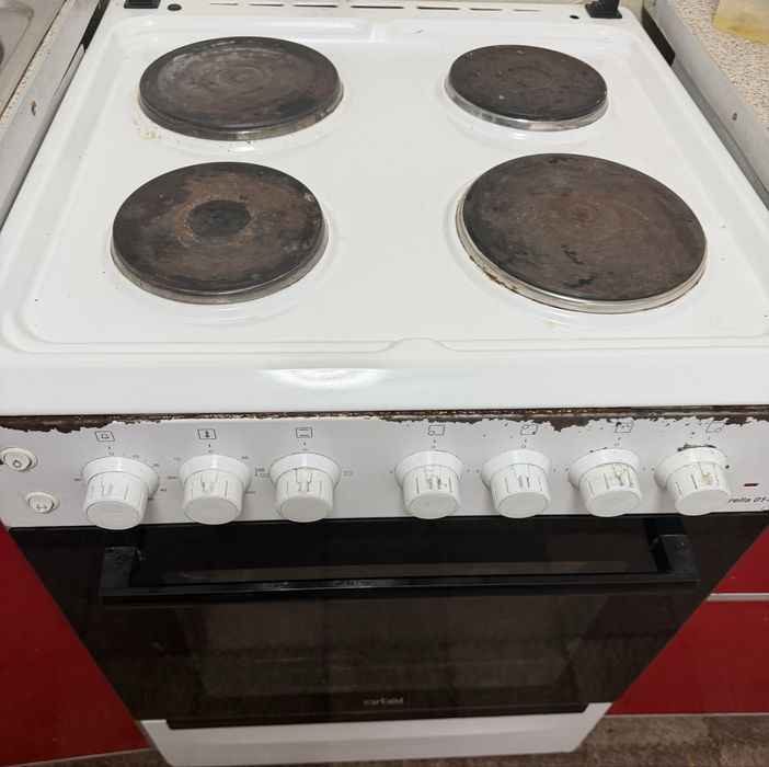 Продам электроплиту