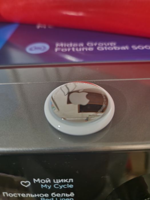 Apple airtag новый