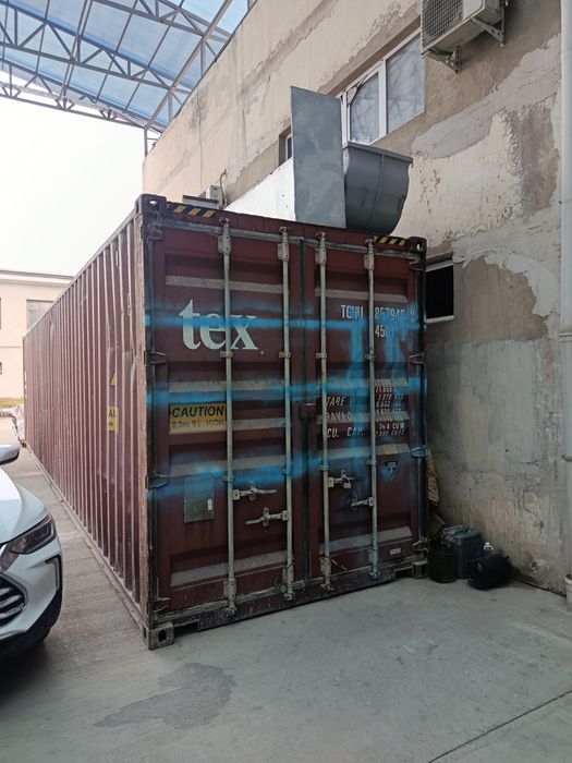 Продаётся Контейнер срочно !2000$