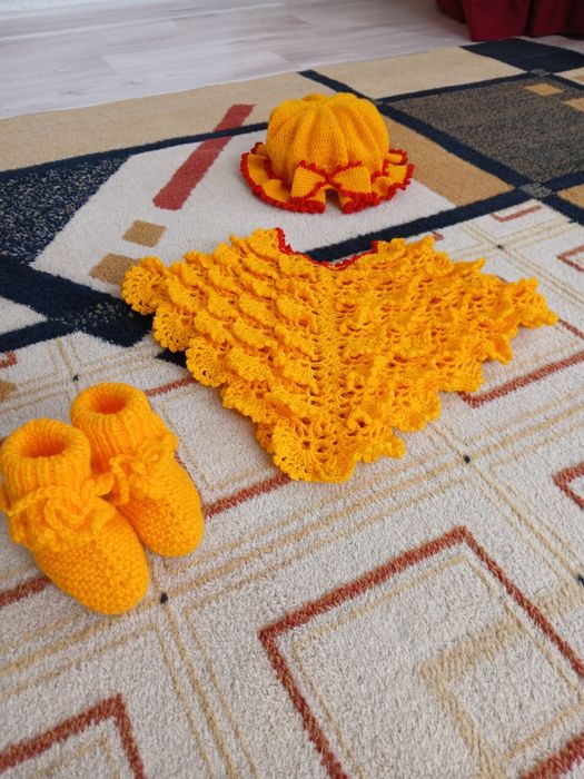 Қолөнер тоқыма бұйымдар сатылады!