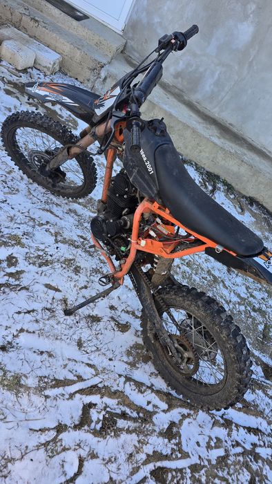 Vând cross KXD 150 cm