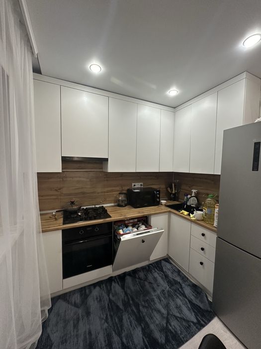 Продам 3-х ком квартиру