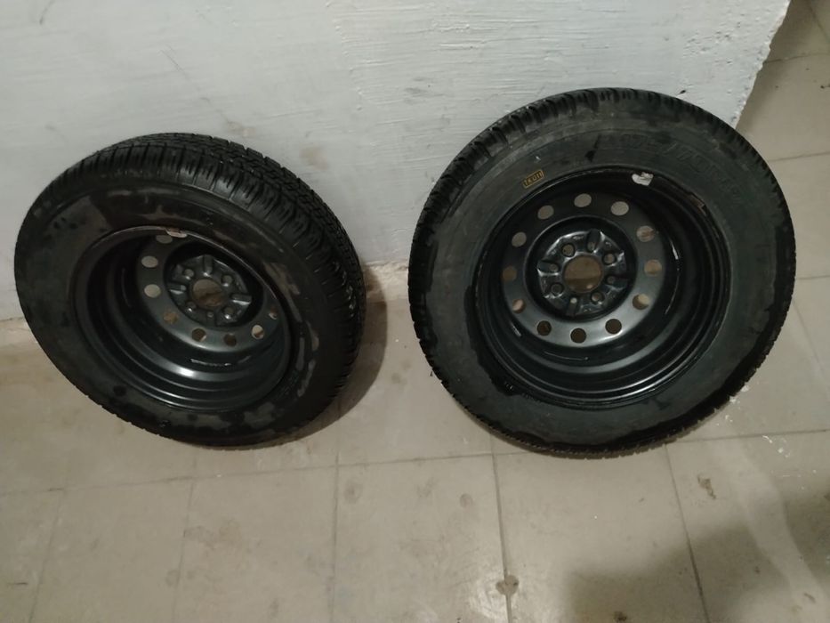 Продам шины с дисками