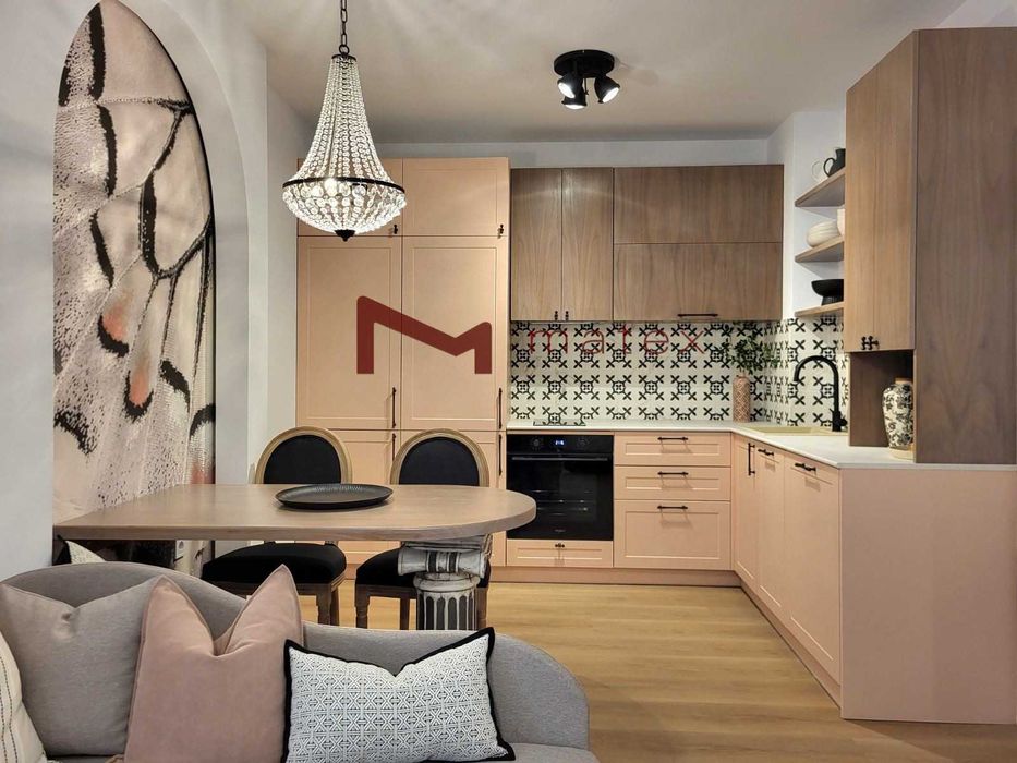 Продава се Едностаен апартамент в к.к. Св.Св. Константин и Елена - 40 кв.м за 1977 €/кв.м - Снимка #9