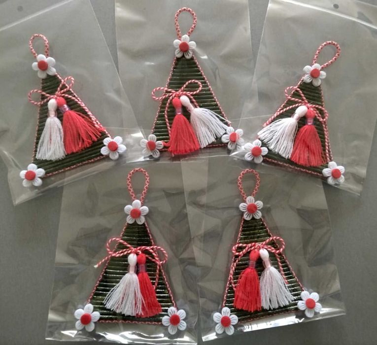 Мартенска декорация