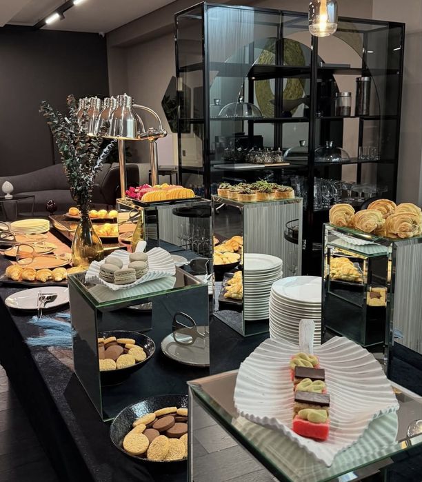 Кейтеринг в Ташкент . Фуршет. Кофе брейк. Аренда кактелний стол