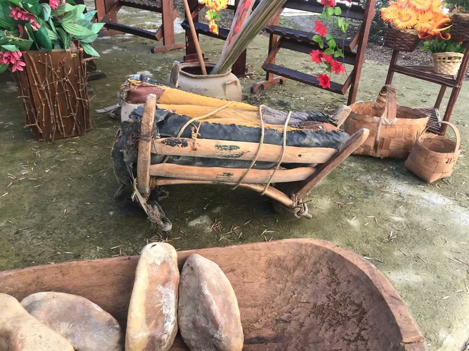 Голяма разпродажба на черги,китеници и друга битова декорация