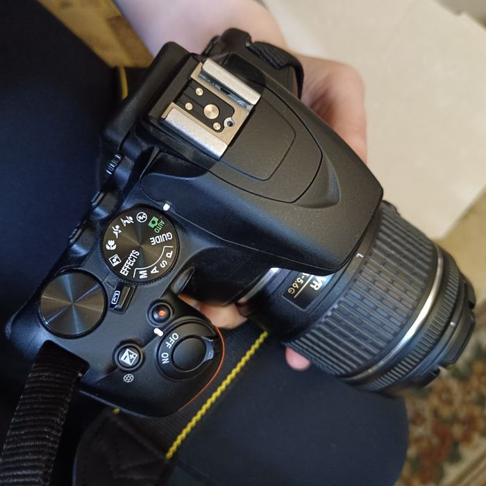 Камера Nikon D3500