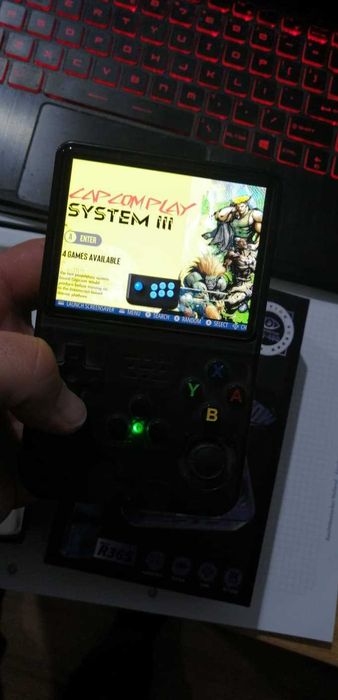 Consola Jocuri Retro R36S- 15638 jocuri - Ca noua - Card Samsung 64 GB