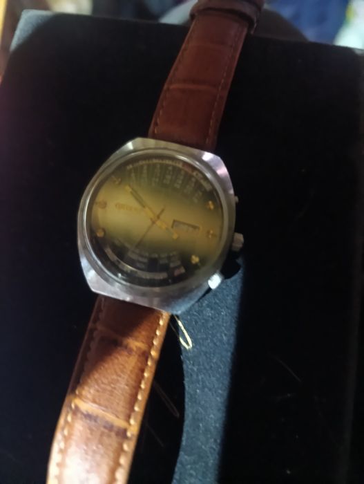 Часовник Orient-Вечен Календар