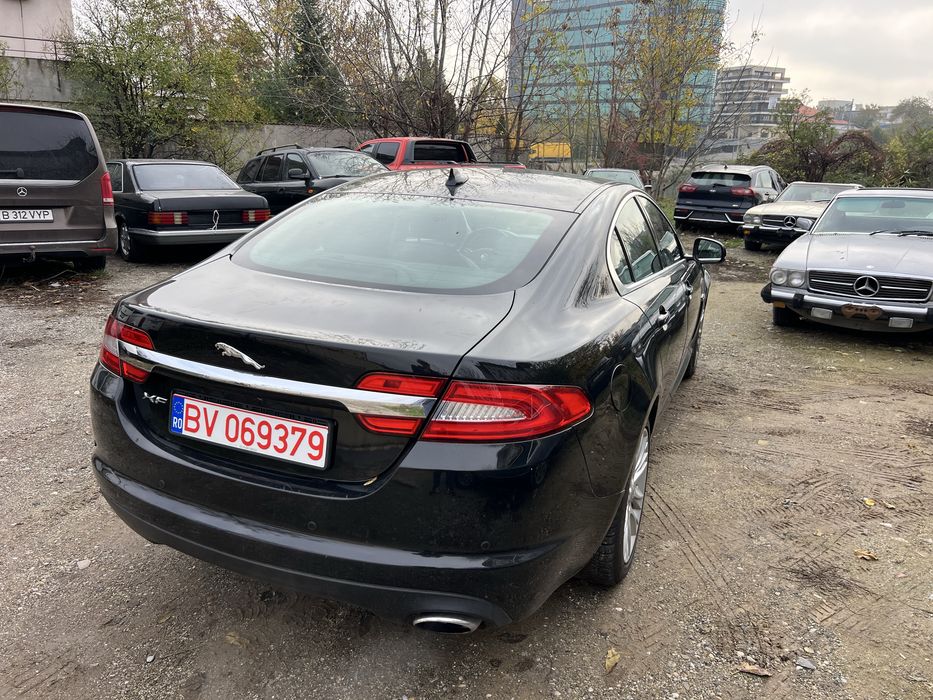 Jaguar XF 2.2 Diesel carte service ,