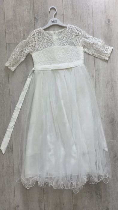 Платье на девочку 130 см