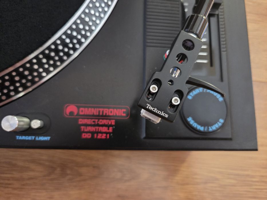 Грамофон Omnitroknik DD1221 direct drive
