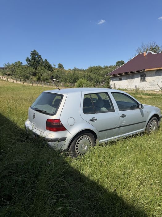 Volkswagen Golf 4