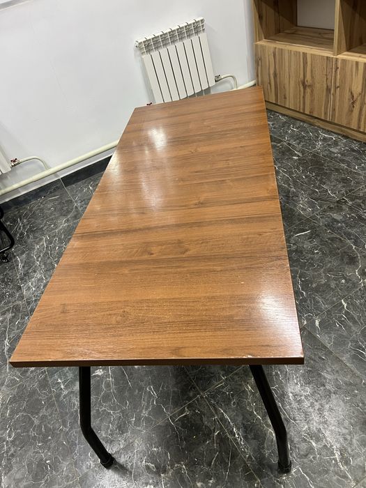 Продам стол 180*80