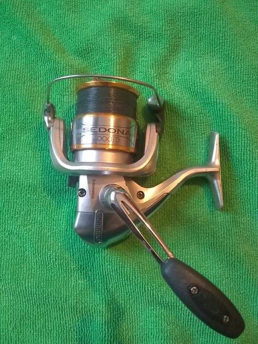 Риболовни макари Shimano 4000 c 4 и 5 лагера, Sienna RD и Sedona FD